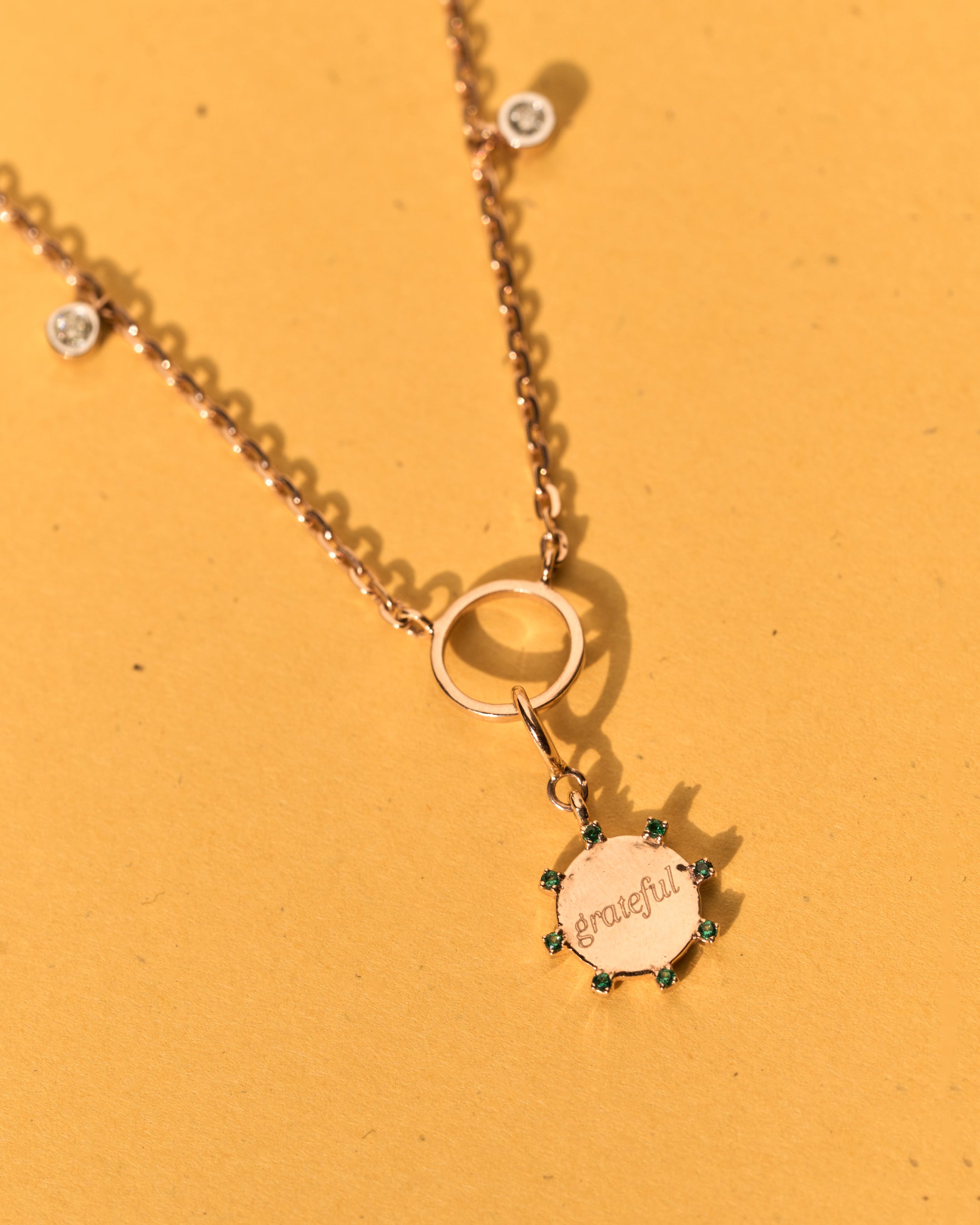 Affirmo Charm
