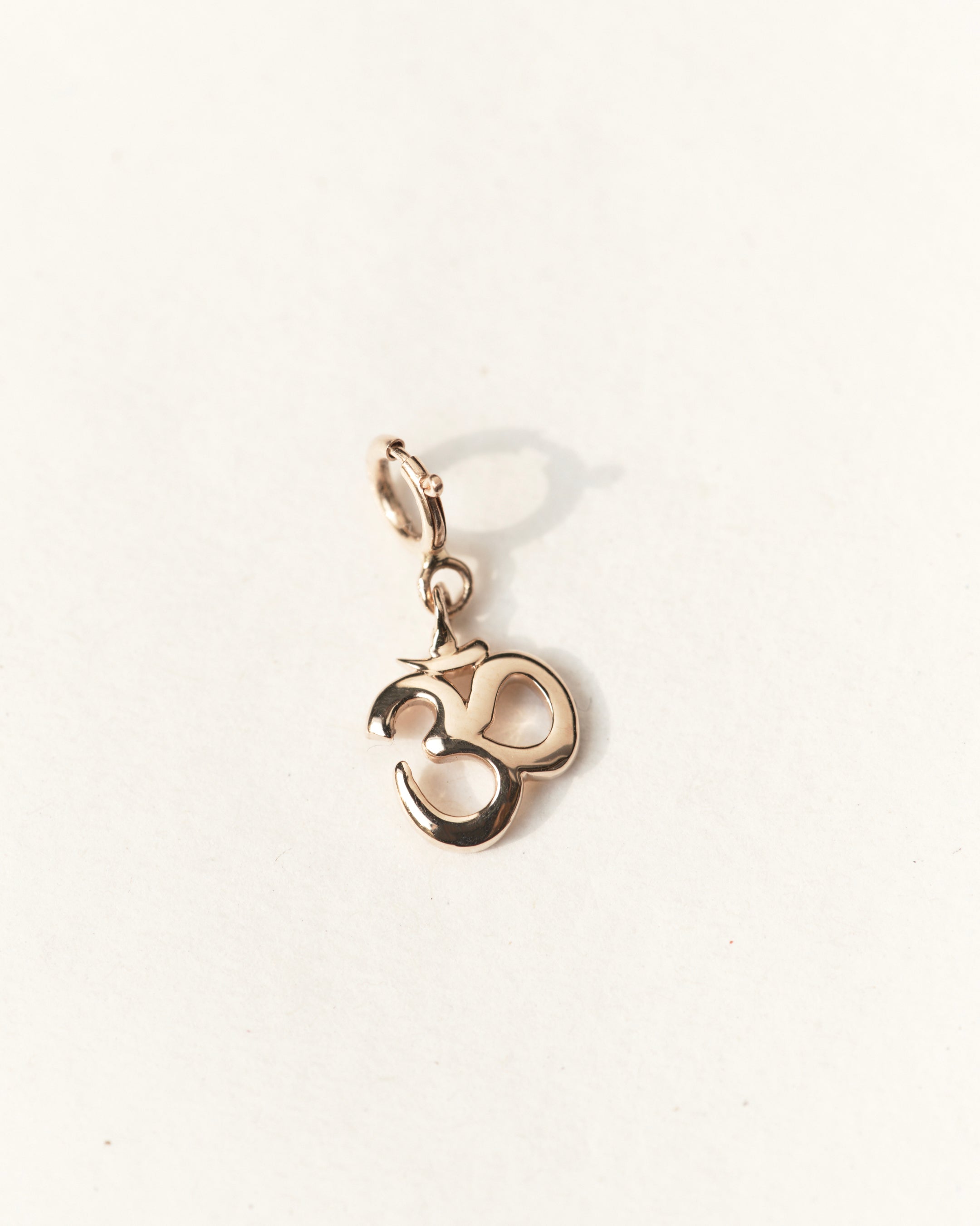 Aum Charm