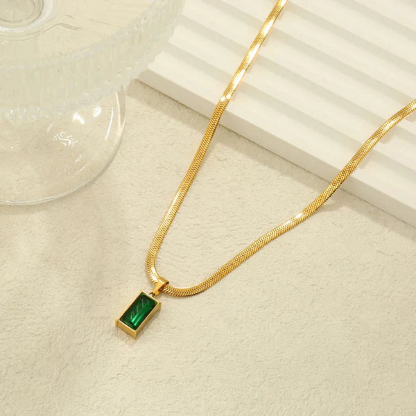 Emerald Green Geometric Pendant Necklace