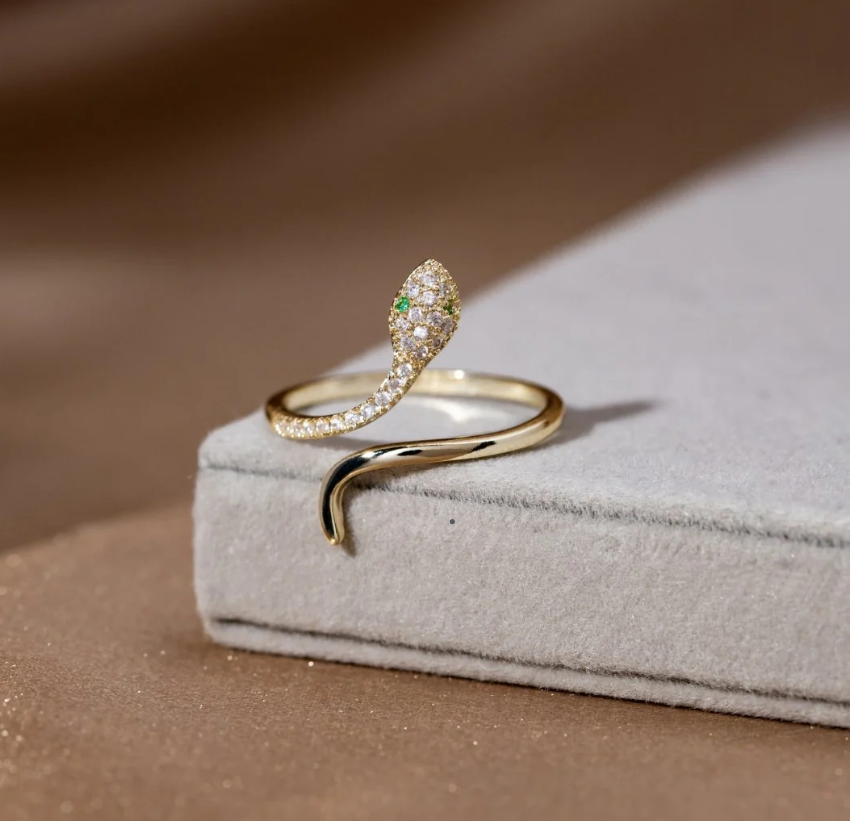 Zirconia Snake Ring